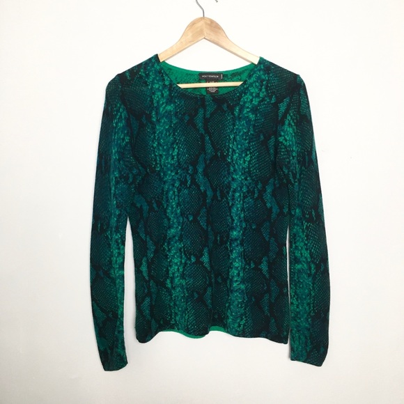 holt renfrew Sweaters - HOLT RENFREW emerald green reptile print cashmere crewneck sweater M